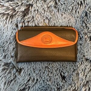 Vintage Dooney & Bourke Black/Tab All Weather Leather Wallet